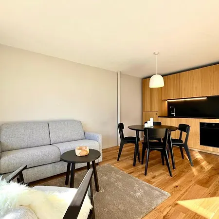 Bright With Terrace In Megève